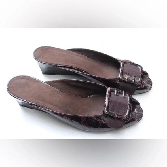 Stuart Weitzman peep toe mules - Picture 10 of 12